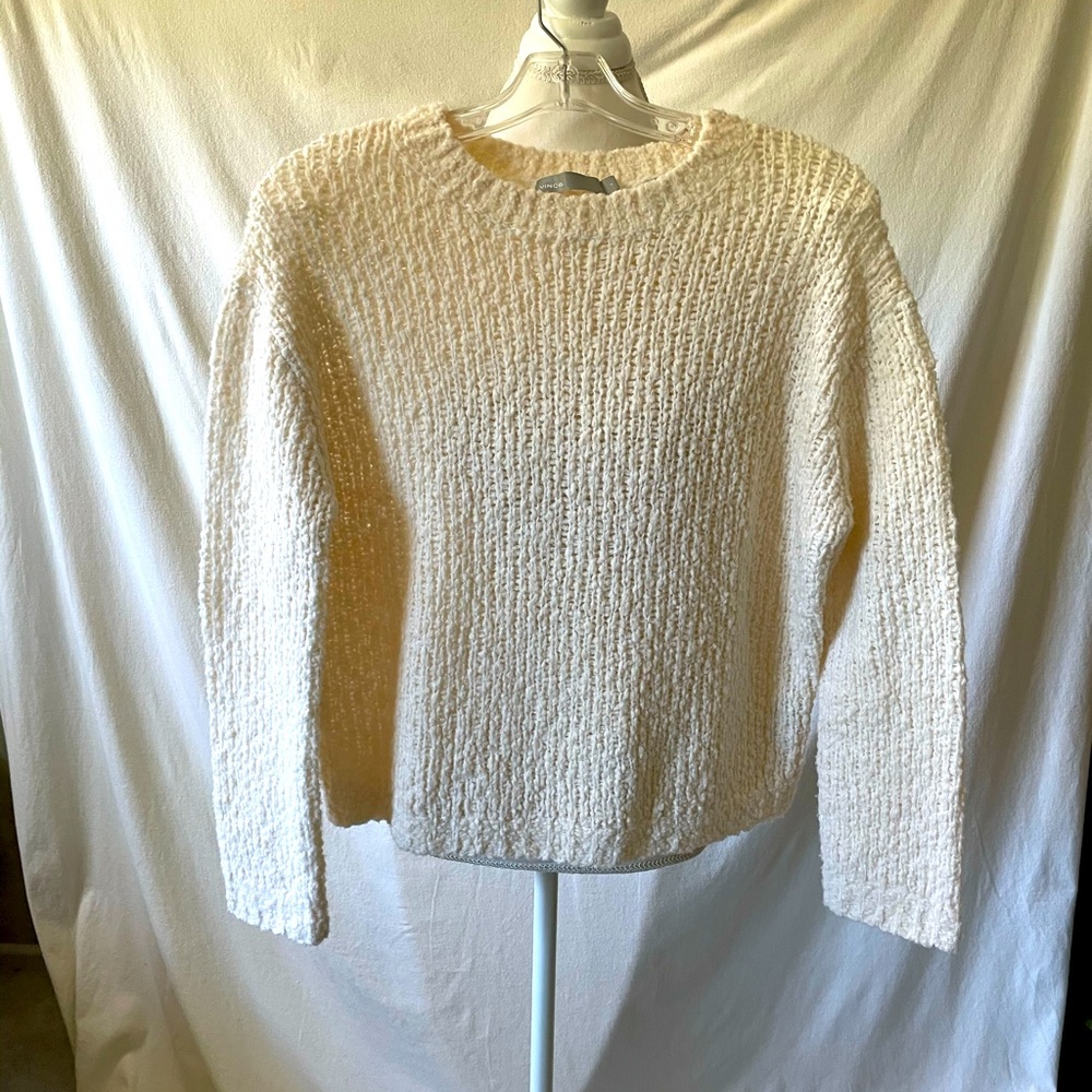 Vince crew neck sweater. Size small